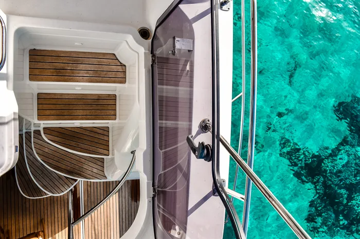 Vue aérienne catamaran